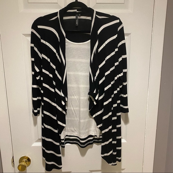 Casual Black & White Striped Layered Top Size M - Picture 1 of 4